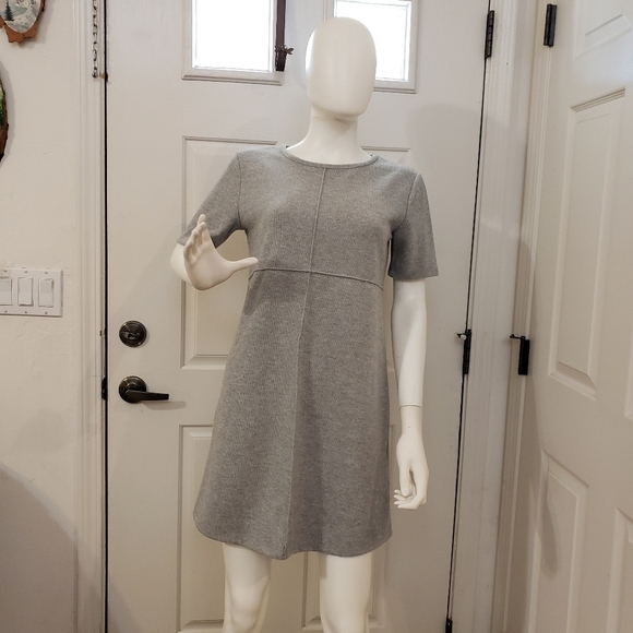 Zara Dresses & Skirts - Zara Knit dress size Medium NWT